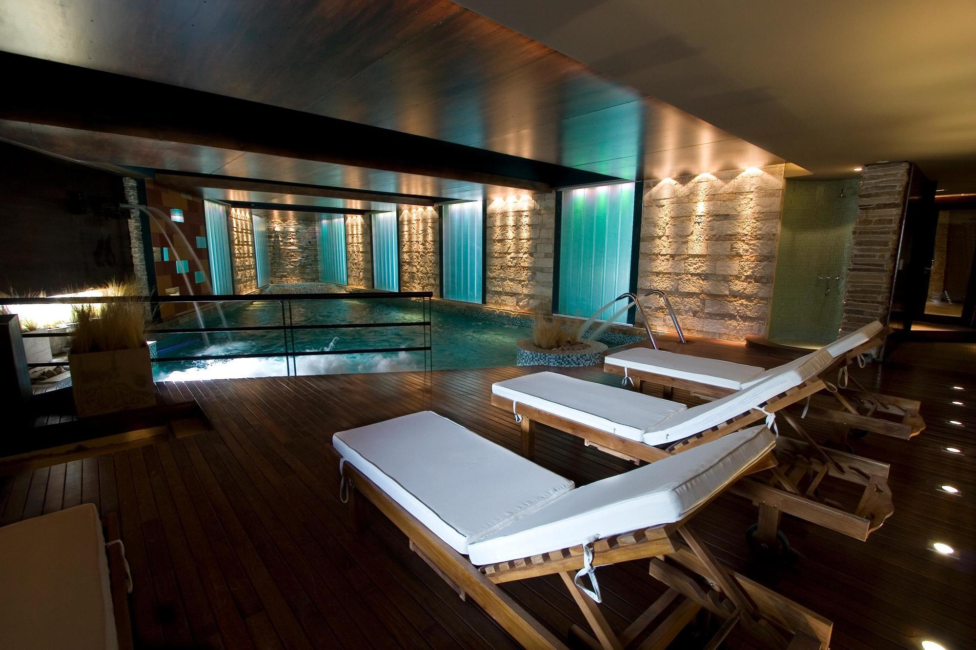 Imago Hotel & Spa El Calafate Exterior foto